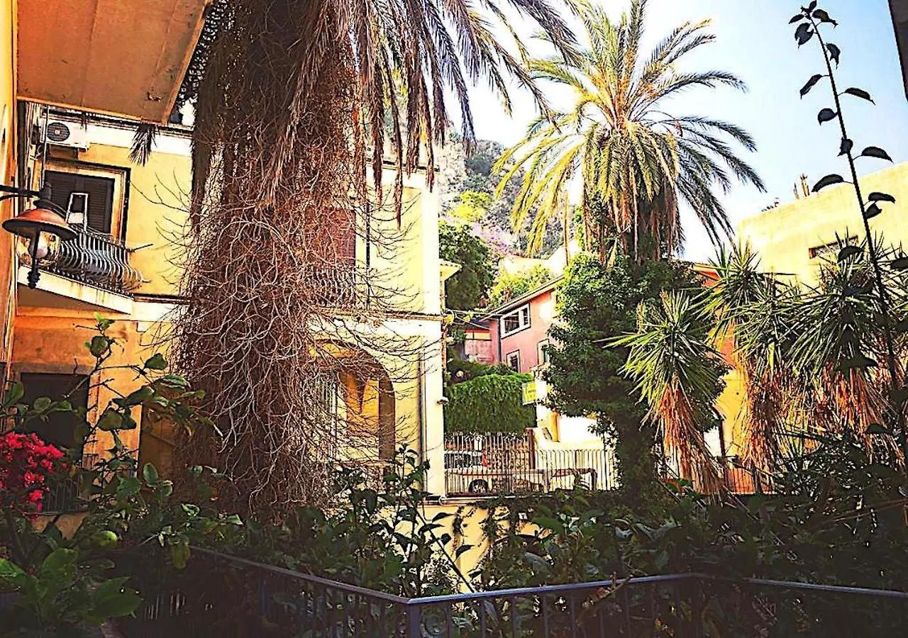 Arche Apartment Ταορμίνα